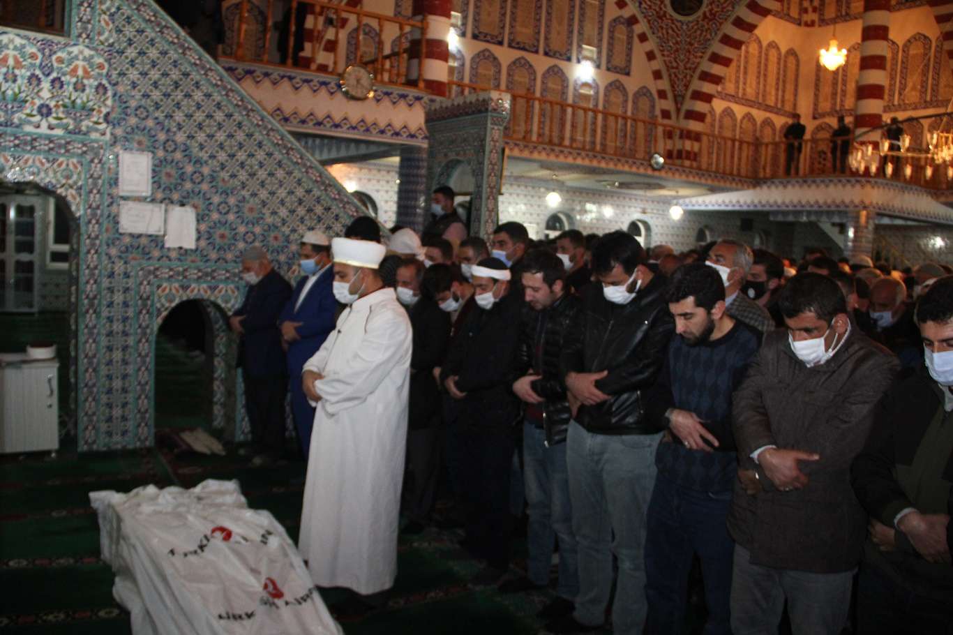 Seyyid Ahmet Deniz Hoca dua ve tekbirlerle ebediyete uğurlandı Seyyid Ahmet Deniz Hoca dua ve tekbirlerle ebediyete uğurlandı